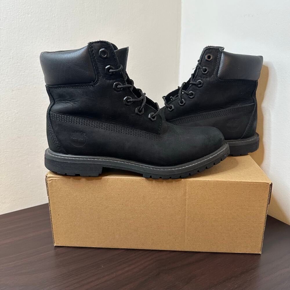 Timberland Black Leather Premium 6-Inch Waterproof Lace-up Boots, Size 7 Youth